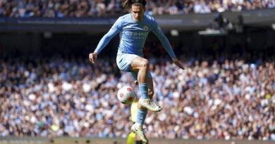 Jack Grealish Rusak Ritme Man City